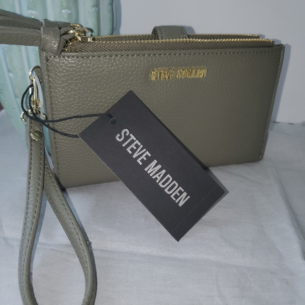Steve Madden Olive Double Wristlet